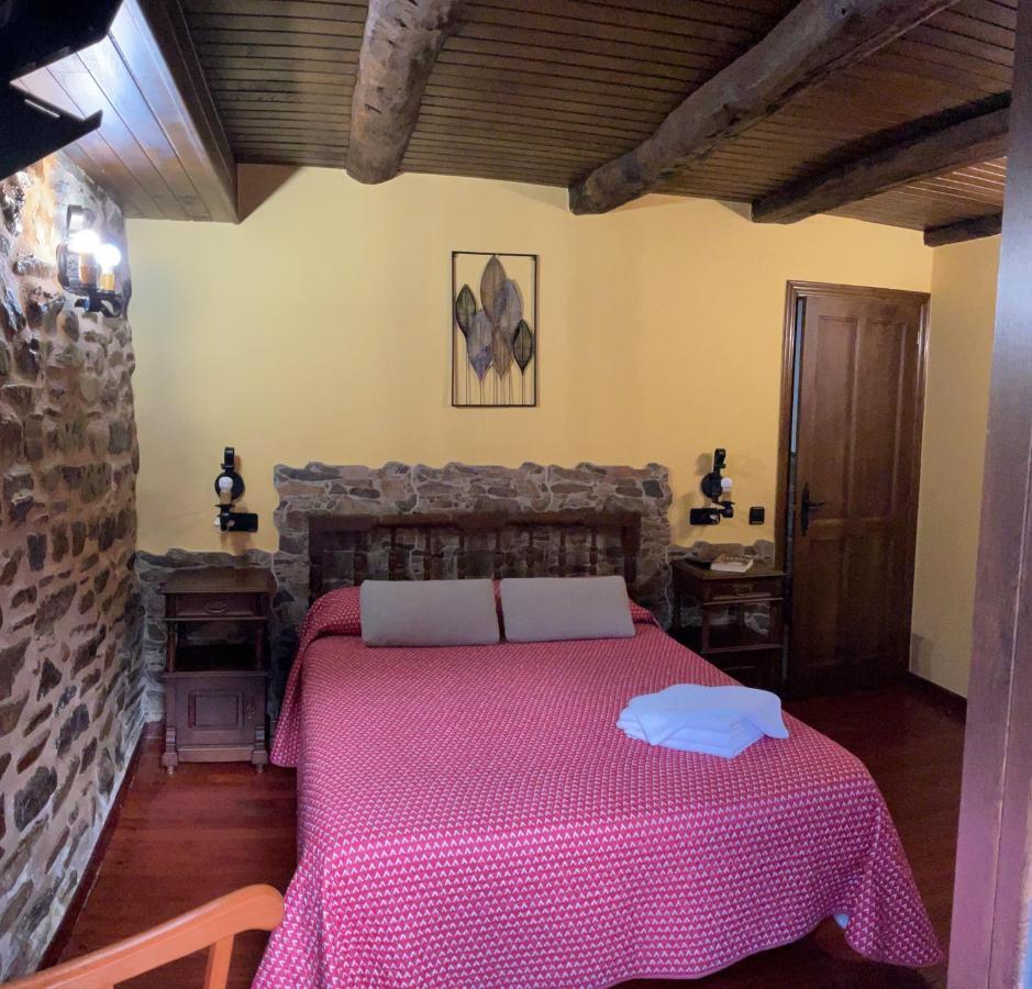 Casa Freixe Apartamentos Rurales Santa Eulalia de Oscos Buitenkant foto